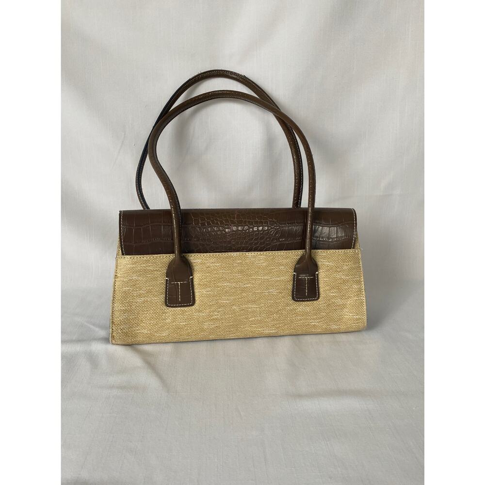 Tommy Hilfiger designer straw hand bag/shoulder bag. Gently used. - Picture 2 of 10